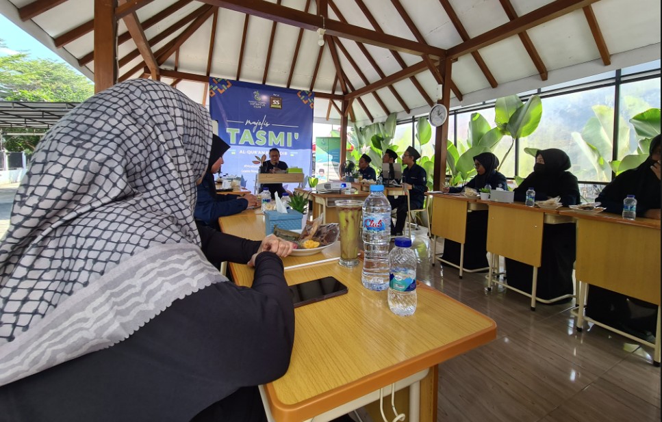 rapat koordinasi dan evaluasi di madrasah Tunaswira Sofwatus Silmi